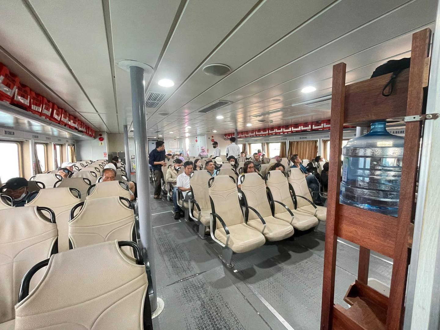 Nội thất tàu cao tốc Phú Quốc Express 27